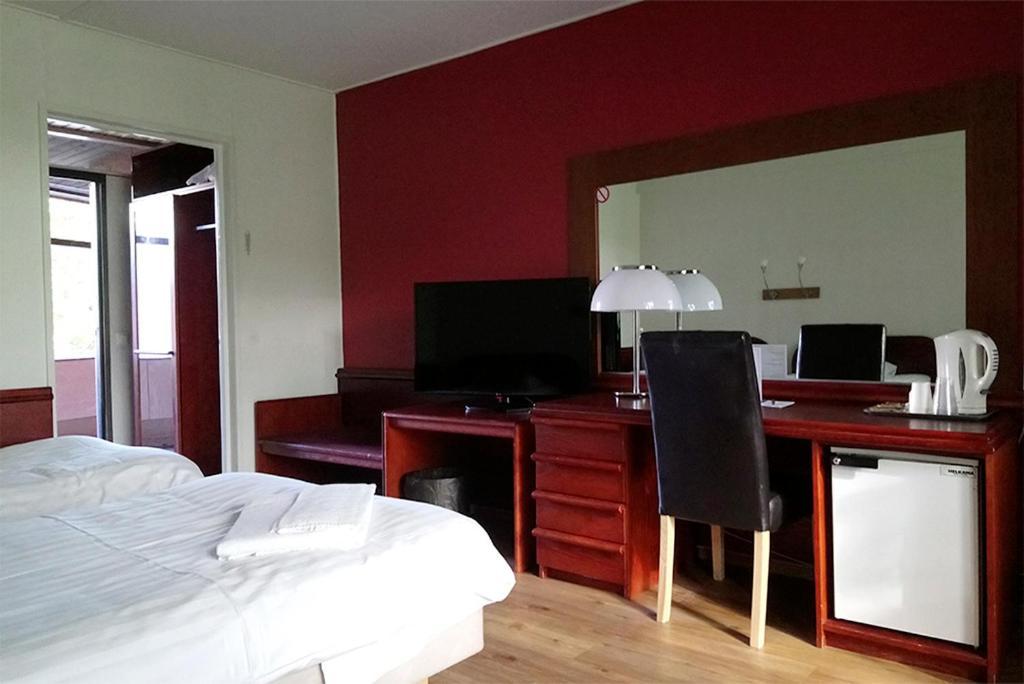 Finlandia Hotel Isovalkeinen Куопіо Екстер'єр фото