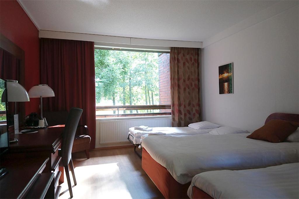 Finlandia Hotel Isovalkeinen Куопіо Екстер'єр фото