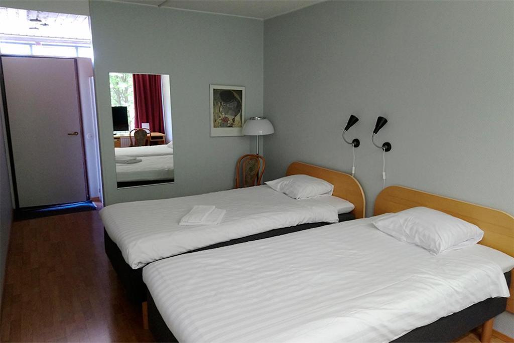Finlandia Hotel Isovalkeinen Куопіо Екстер'єр фото